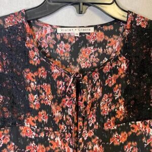 Abstract Red Black Orange Long Bell Sleeve‎ Tie Neckline Flowy Blouse Sz Medium